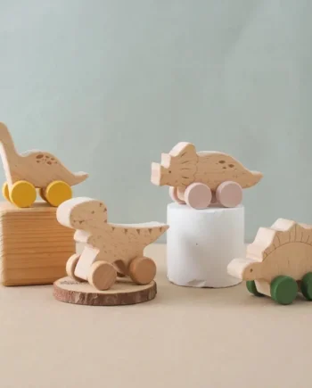 1 pc Beech Wood Montessori Toy Dinosaur with wheels