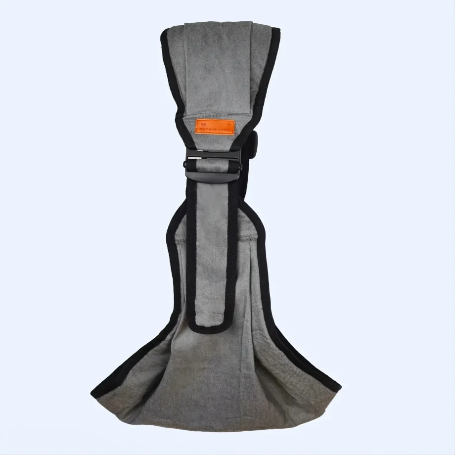 Universal baby carrier with shoulder strap